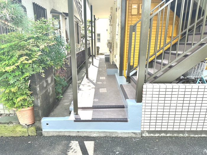 エニ-ズフラットの外観写真