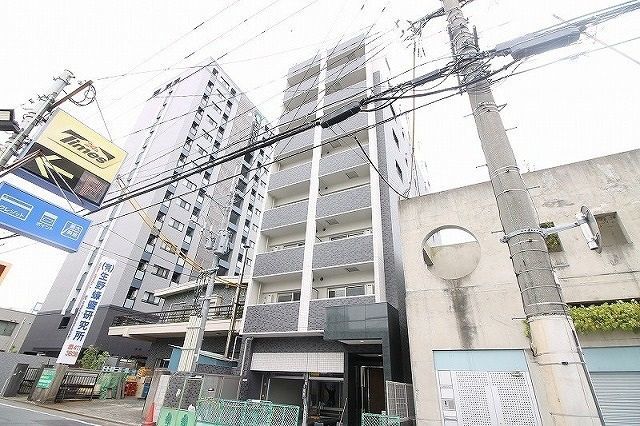 サン博多駅南