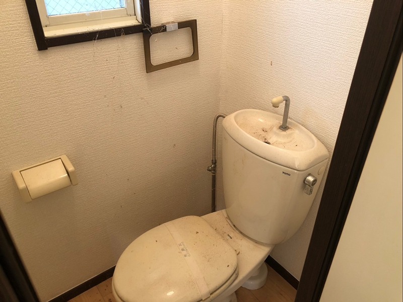 トイレ　別部屋参考写真