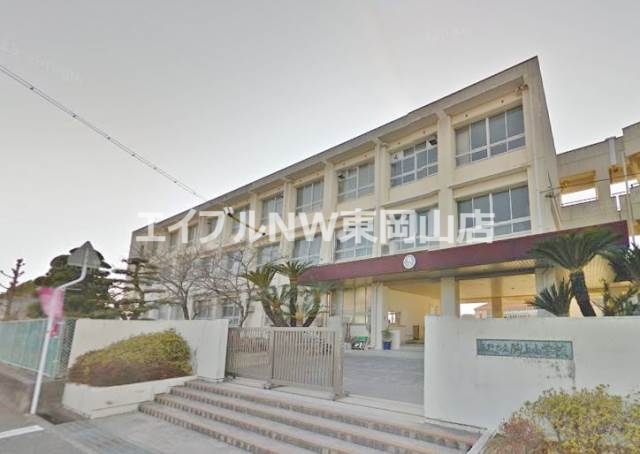 小学校　玉野市立胸上小学校（小学校）まで1169m