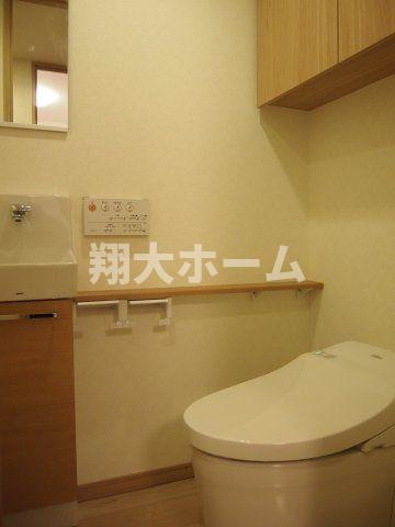 東京メトロ南北線 王子駅 徒歩8分 10階建 築12年のトイレ写真