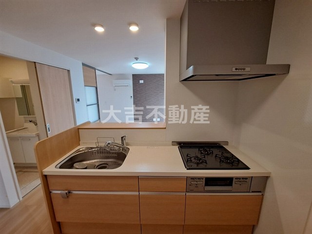 キッチン　※別部屋の写真です