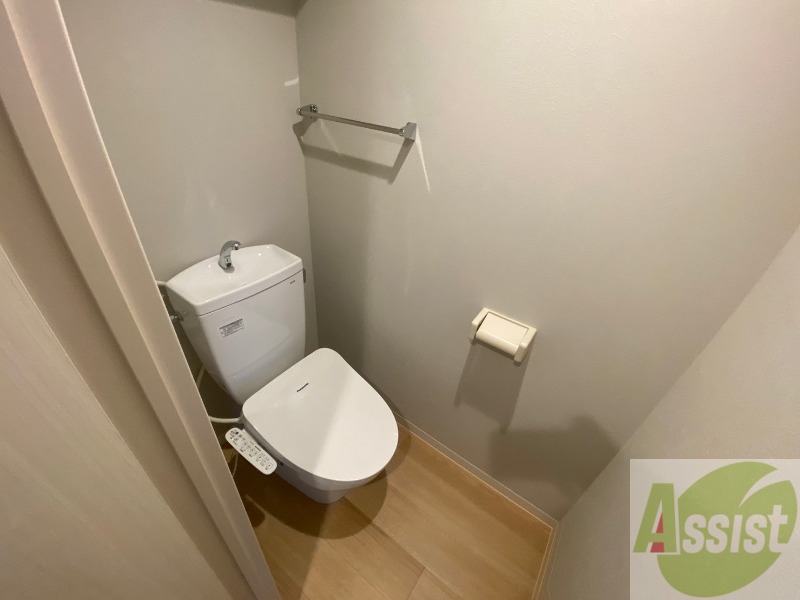 トイレ　トイレです。ウォシュレット付を探している方、おすすめです！