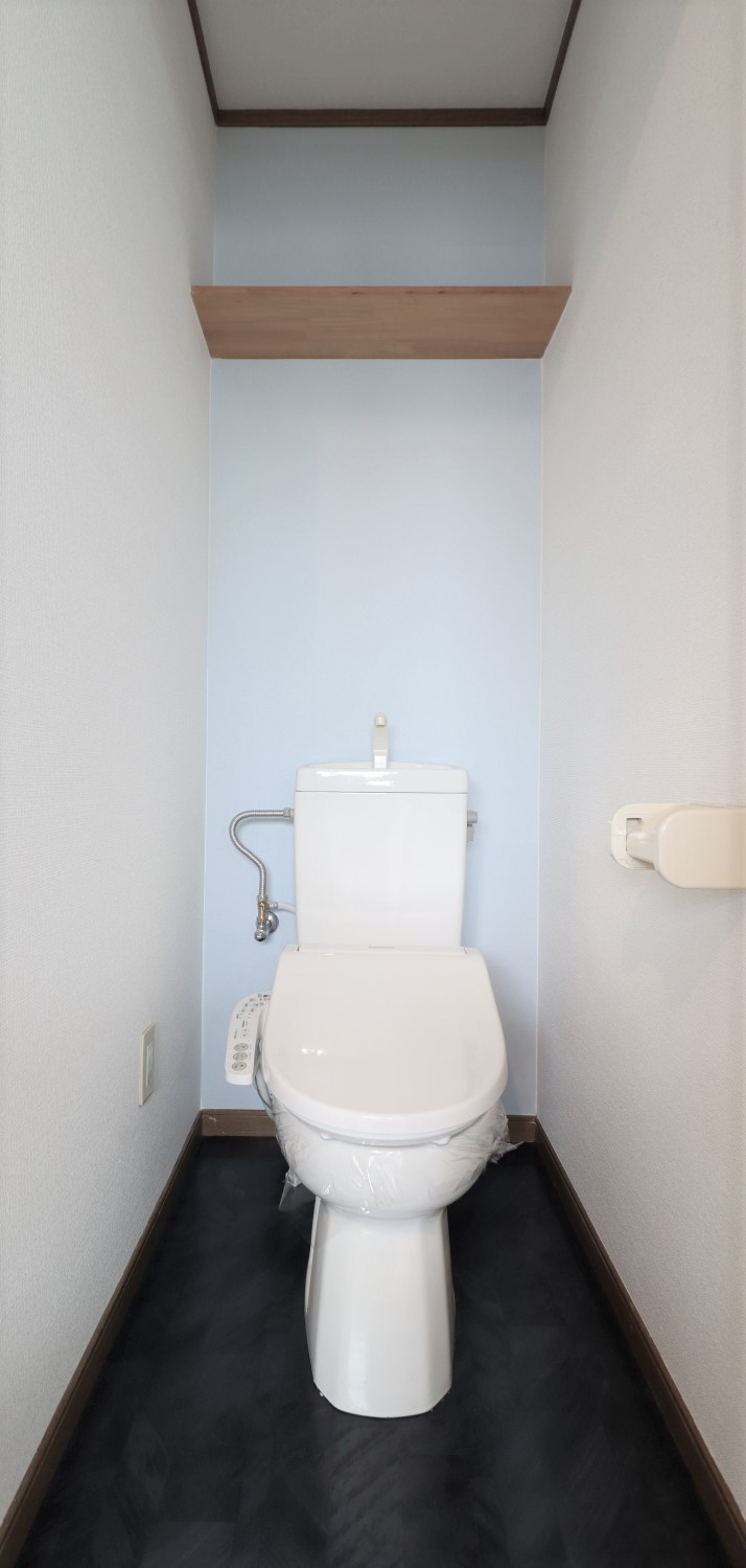 トイレ　ウォッシュレット標準装備です♪