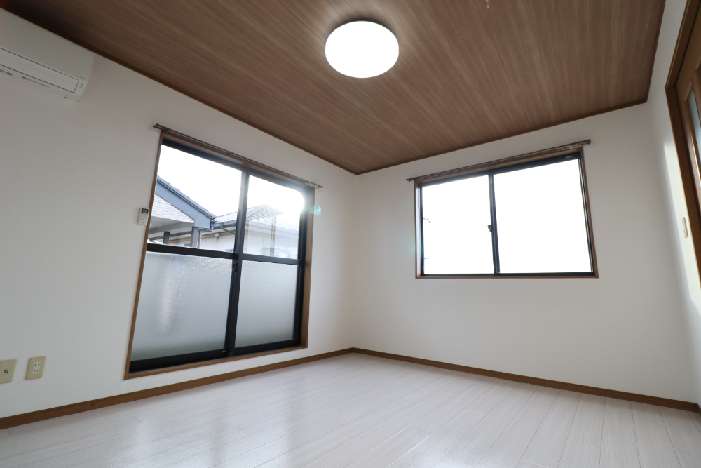 居室・リビング　正方形に近い間取りで使いやすいですよ♪