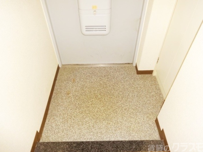 玄関　玄関はシンプルです◎