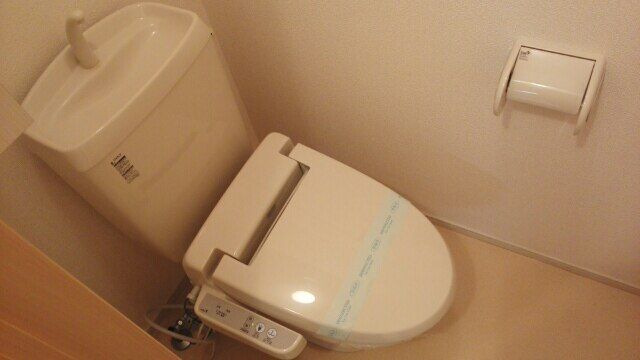 【コンフルアンス　ＭIIのトイレ】