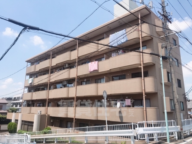 名古屋市熱田区千年のマンションの建物外観