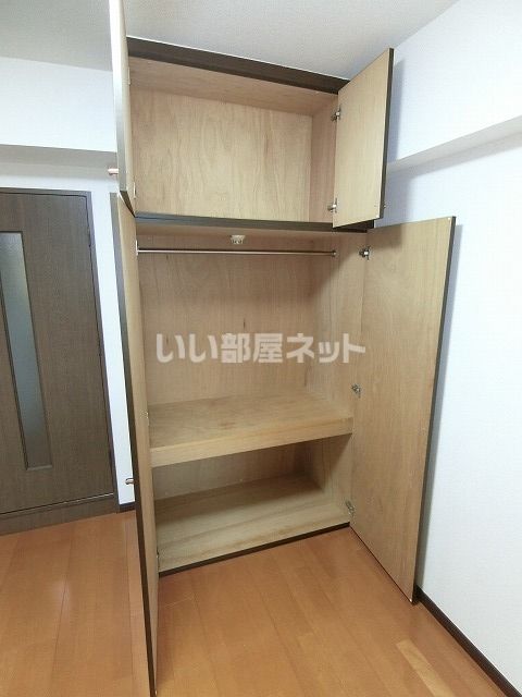 【津市栗真町屋町のマンションの収納】