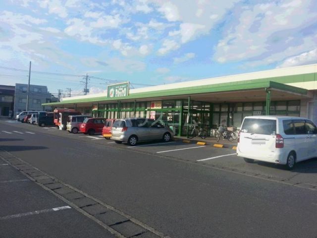 【三島市谷田のマンションのスーパー】