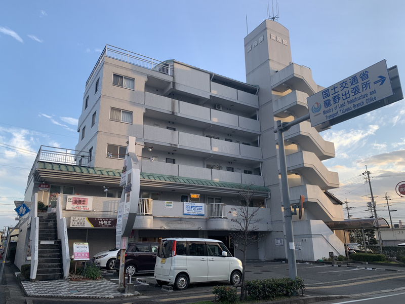 露風館の建物外観