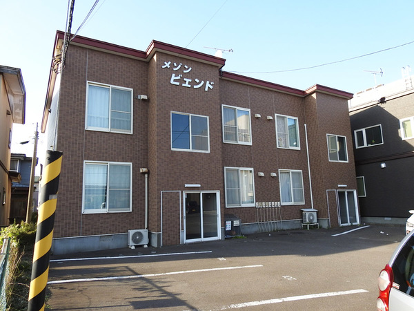 メゾンビエンドの建物外観