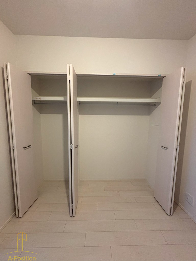 収納　スプランディッド上本町WEST