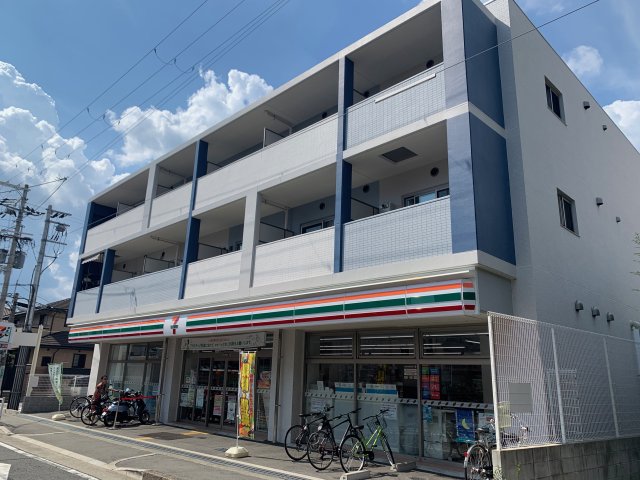 コンビニ　セブン－イレブン　西宮北昭和町店（コンビニ）まで174m