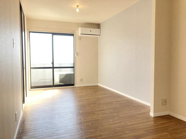 居室・リビング　同仕様