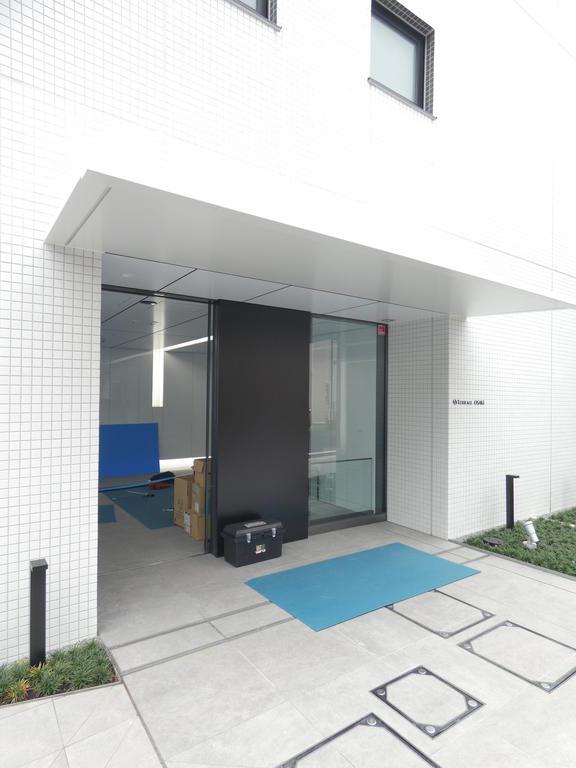 エントランス　エントランス