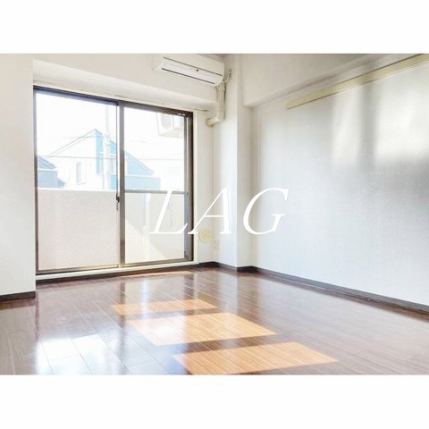 居室・リビング　洋室のお部屋です。