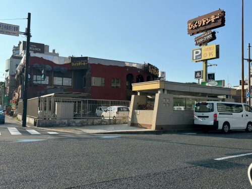 飲食店　ロイヤルホスト上本町店（飲食店）まで997m