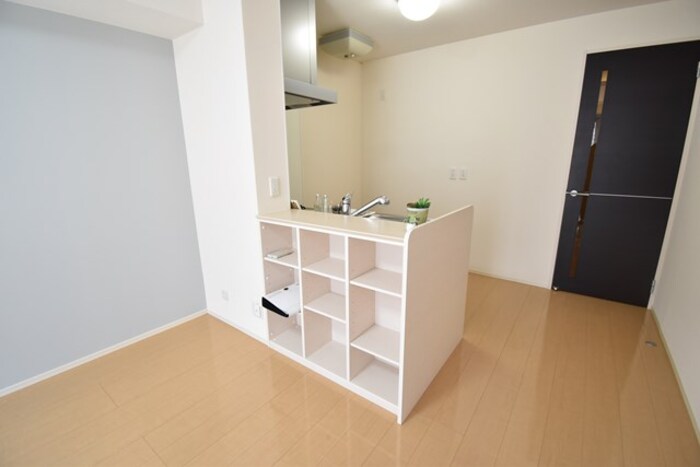 キッチン　キッチンカウンター下収納