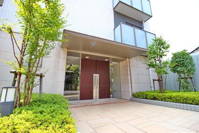 建物外観　おしゃれなマンション