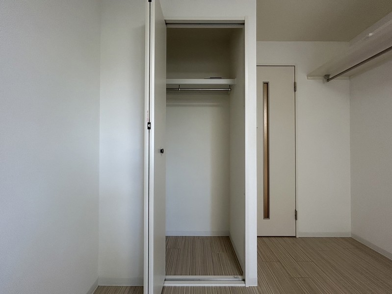 収納　203号室の写真です