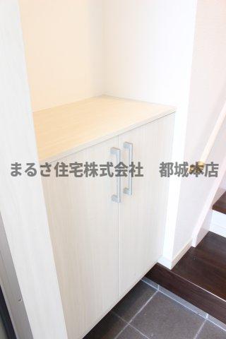 収納　シューズボックスです