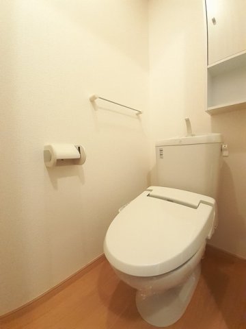 トイレ　ゆったりとした空間のトイレです