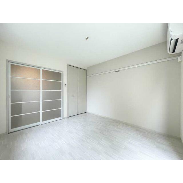 その他部屋・スペース　☆ピクチャーレール面はアクセントクロスを採用しています！