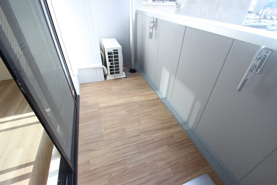 バルコニー　※別の部屋の写真です