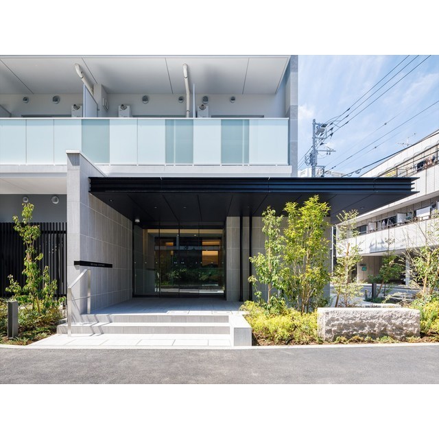 エントランス　毎日通るエントランスはこのようになっています