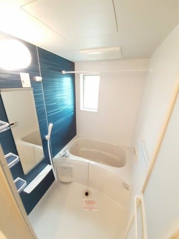 バス・シャワールーム　きれいなお風呂です