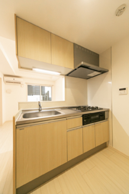 キッチン　※写真は同タイプ住戸です。