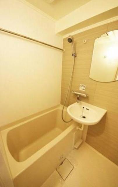 バス・シャワールーム　同仕様参考写真