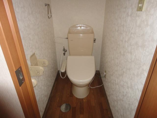 トイレ　トイレ