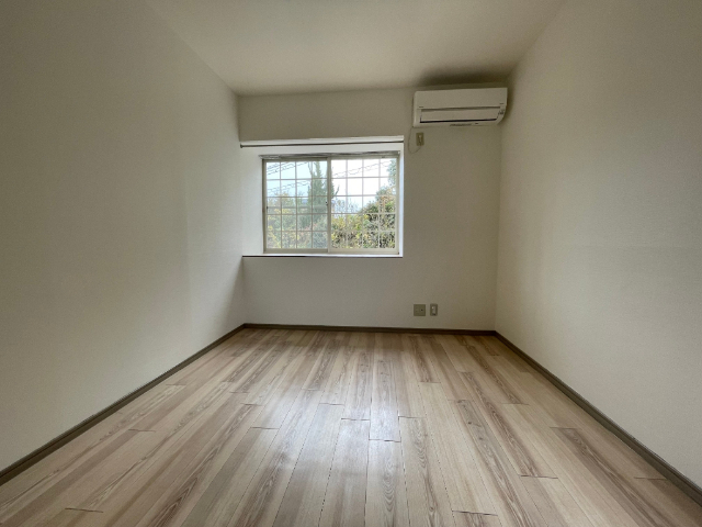 居室・リビング　※同タイプ別部屋の写真です。