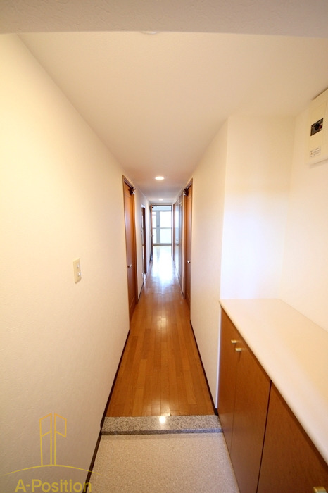 玄関　プリムベェール立売堀