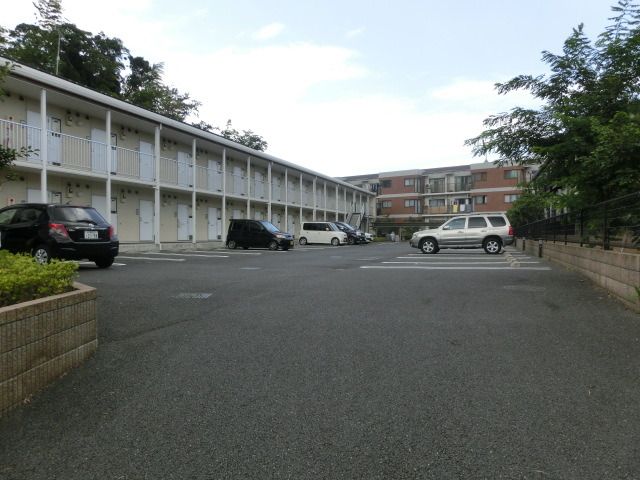 駐車場　敷地内駐車場あります。