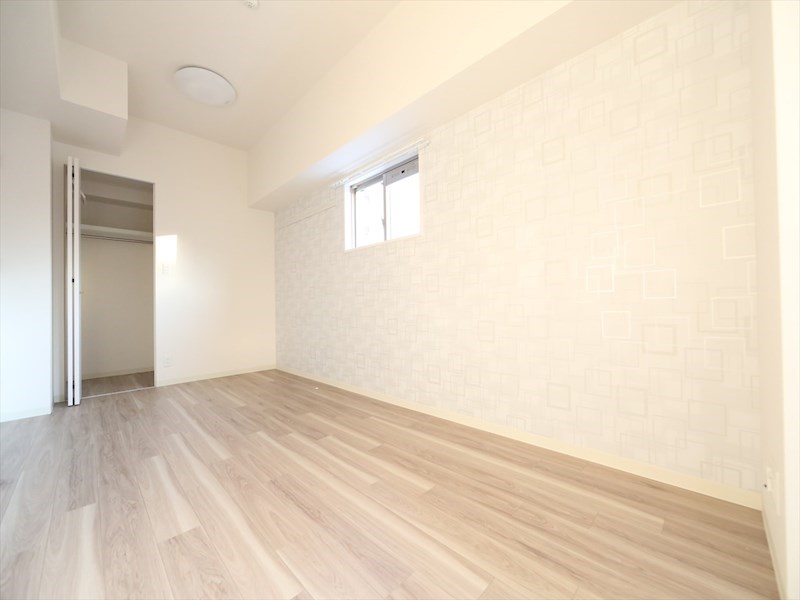 その他部屋・スペース　洋室10.8帖　ウォークインクローゼット（収納充実してます）