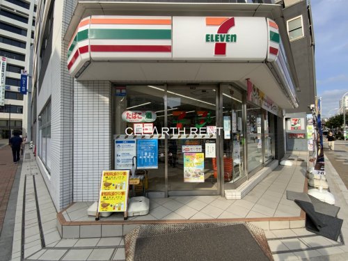 コンビニ　セブンイレブン 台東区役所前店（コンビニ）まで180m