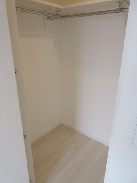 収納　★広々ウォークインクローゼット★