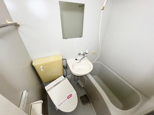 バス・シャワールーム　バス