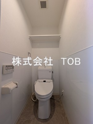 トイレ　※クリーニング完了前※
