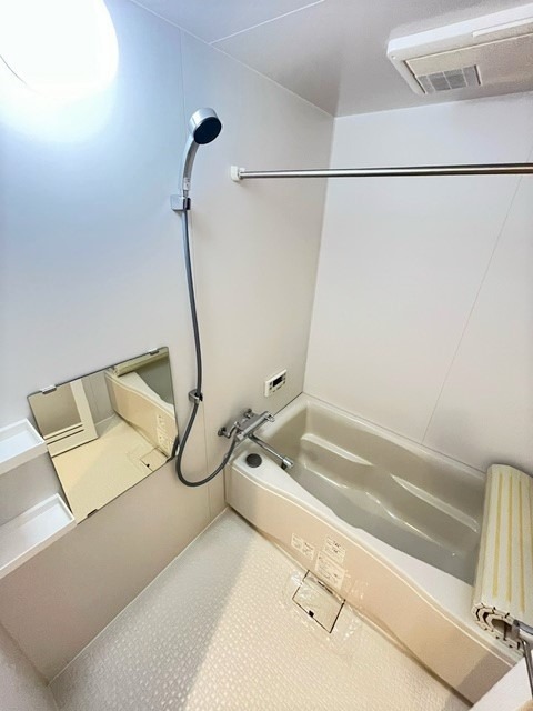 バス・シャワールーム　バス※別部屋参考写真