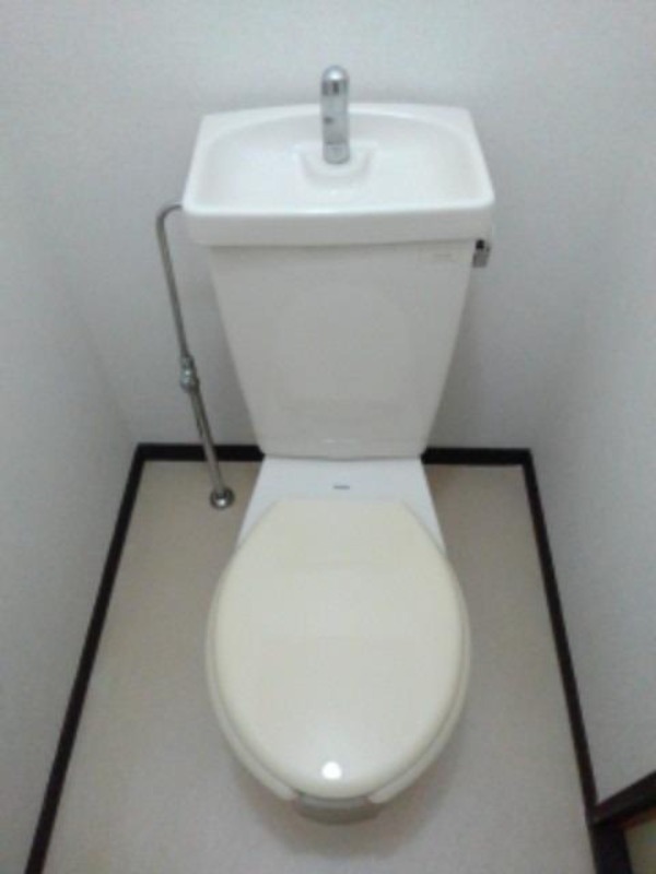 トイレ　図面と現状に相違がある場合には現状を優先