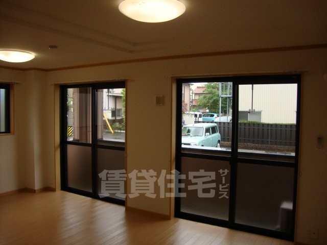 居室・リビング　リビング