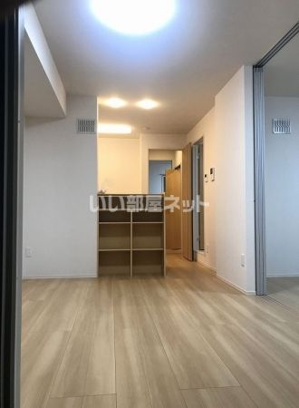 グレイス_内装_0