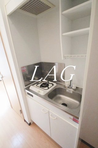 キッチン　キッチンです。