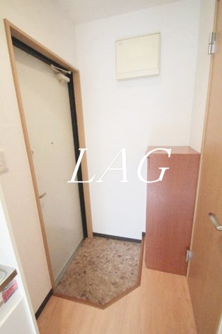 玄関　玄関です。