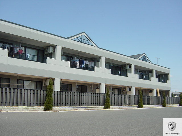 建物外観　外観写真（昼）