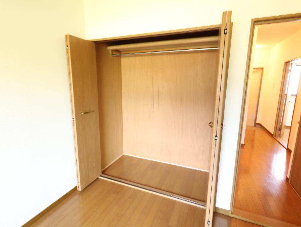 収納　クローゼット